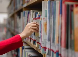 Três Lagoas é mencionada em investigação do Gaeco sobre possível irregularidade em contratos de livros